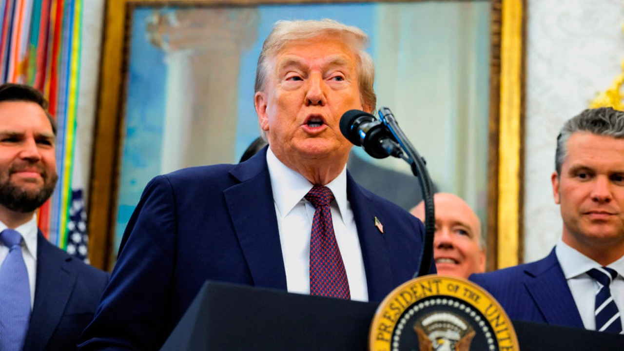 Trump’s Shocking Move: Renames Pentagon as “Department of War”